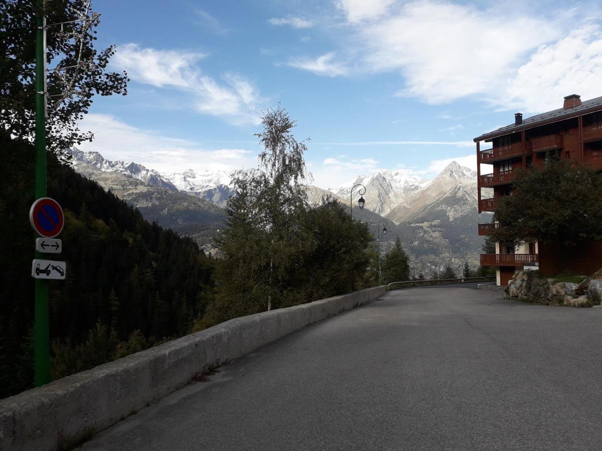 Magnifique Studio Au Pied Du Telecabine D'Arrondaz Et Des Pistes De Ski Modane Exteriör bild